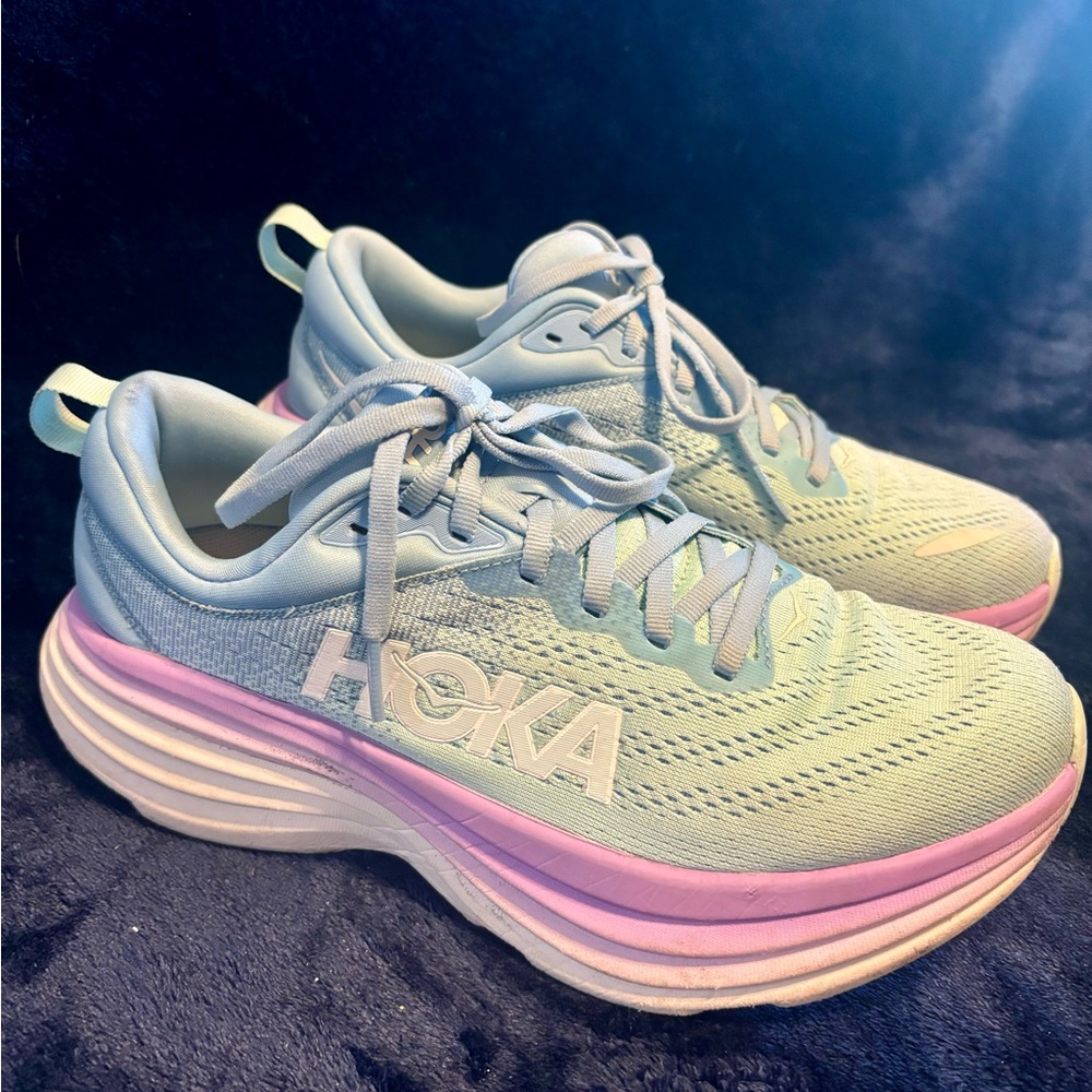 Women’s Hoka Bondi 8, size 8